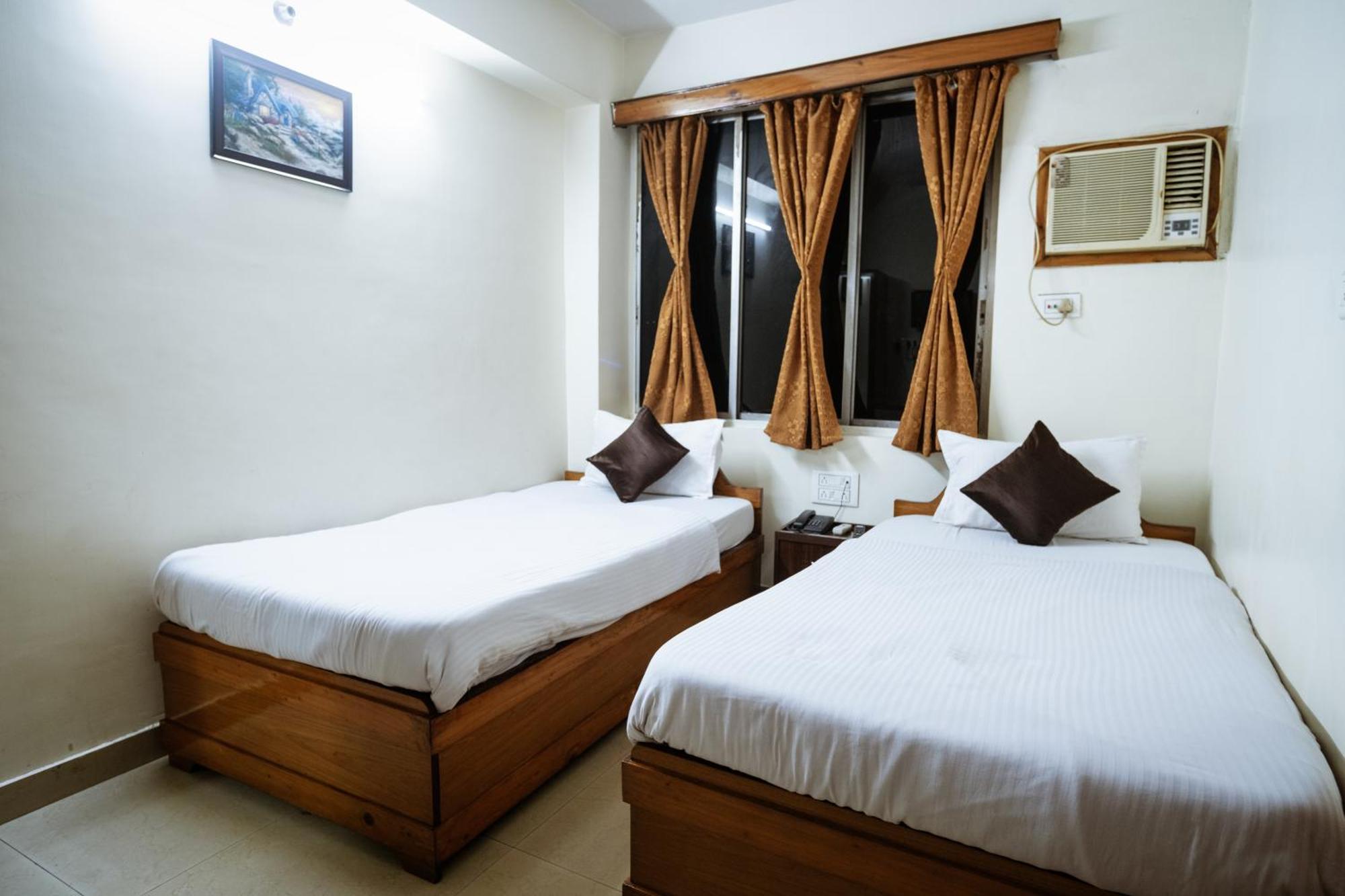 Hotel Ta-Tin Durgāpur Esterno foto
